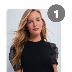 Black Short Sleeve Top